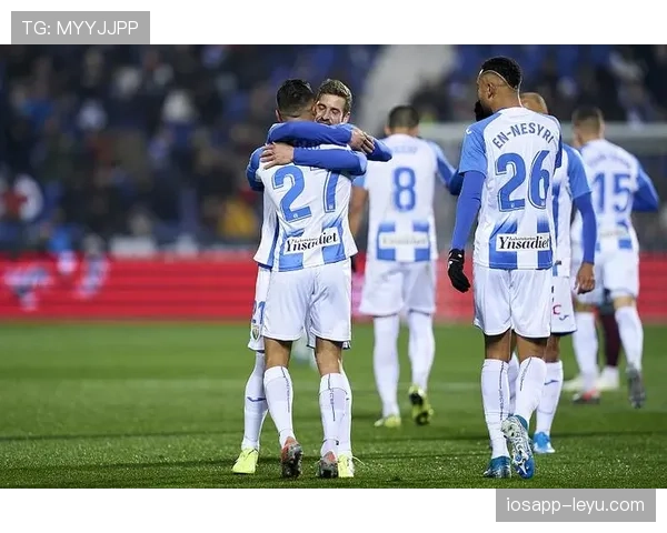 阿尔瓦雷斯状态回暖，助球队稳步挺进新阶段