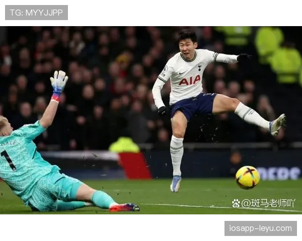 萨卡从左后卫到右路王牌的角色进化分析