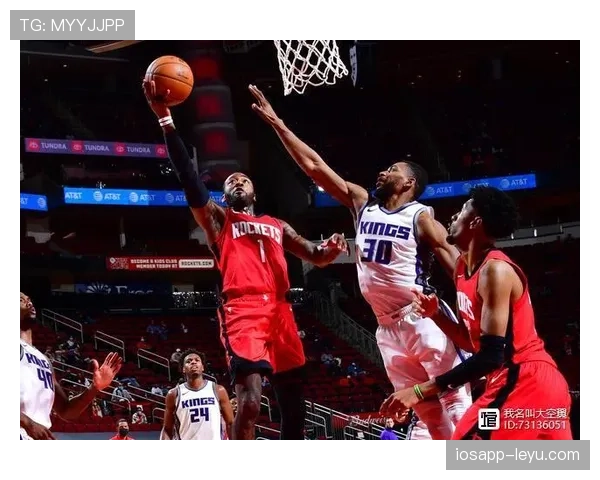 沃尔由单打转挡拆吸引内线提升队友效率